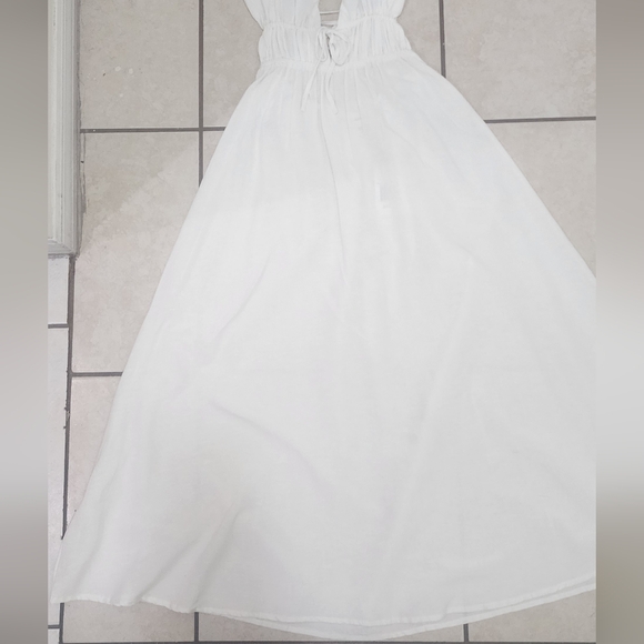 New L*Space White Dress, Size Extra Small. - Picture 5 of 9
